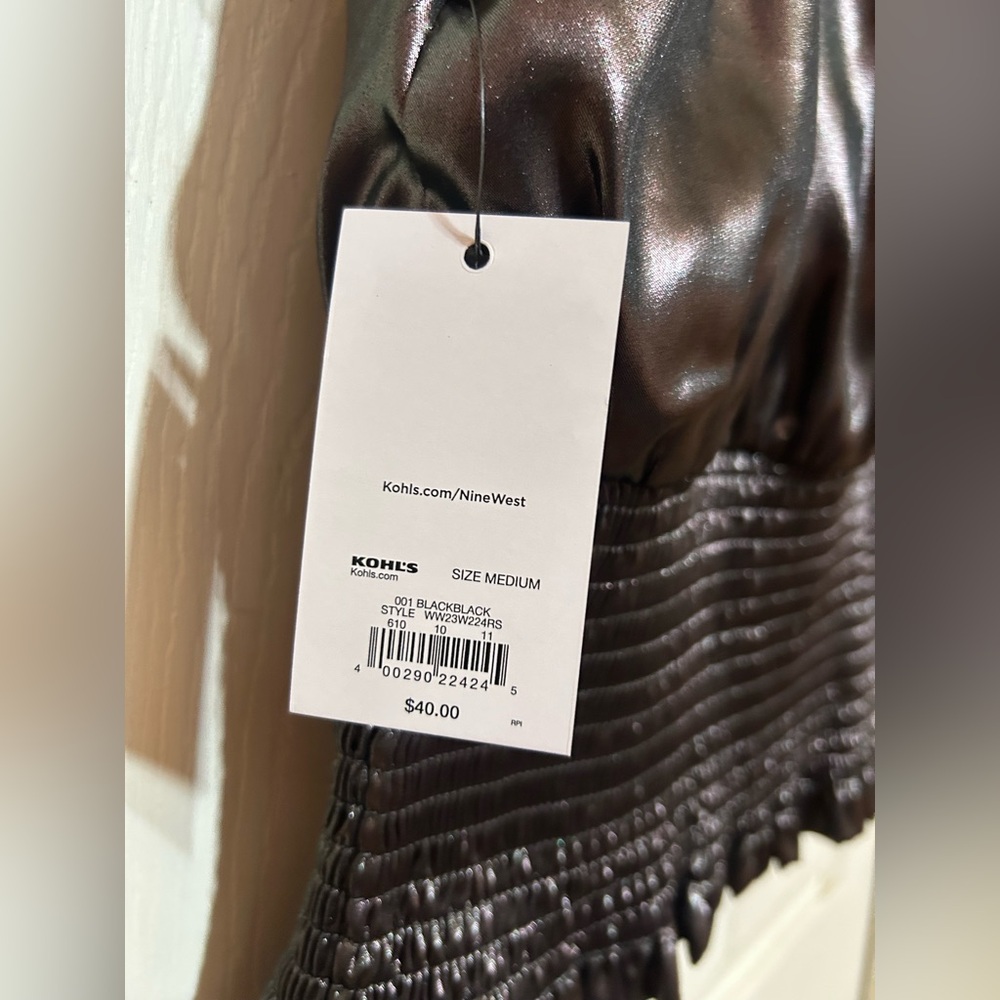 NWT Nine West sleeveless ruffle smocked hem top metallic gunmetal size M - Picture 8 of 8
